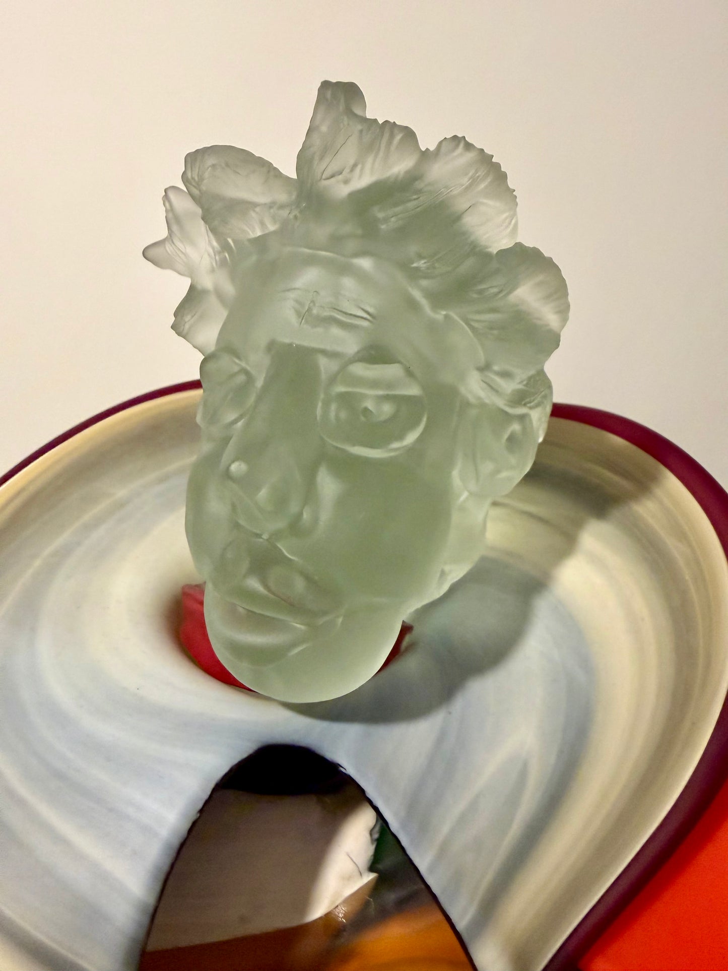 Glass Portrait – Hand-Crafted Gas Sculpture (10.55 kg)