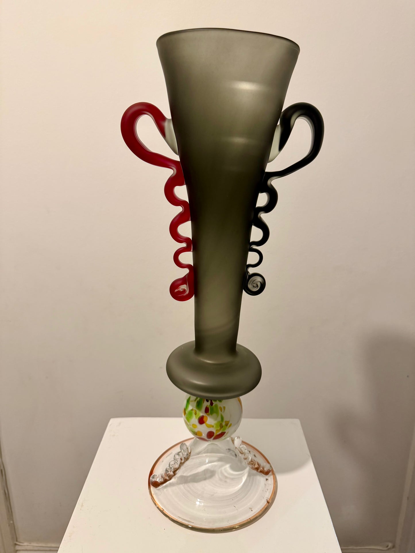glass sculpture vase