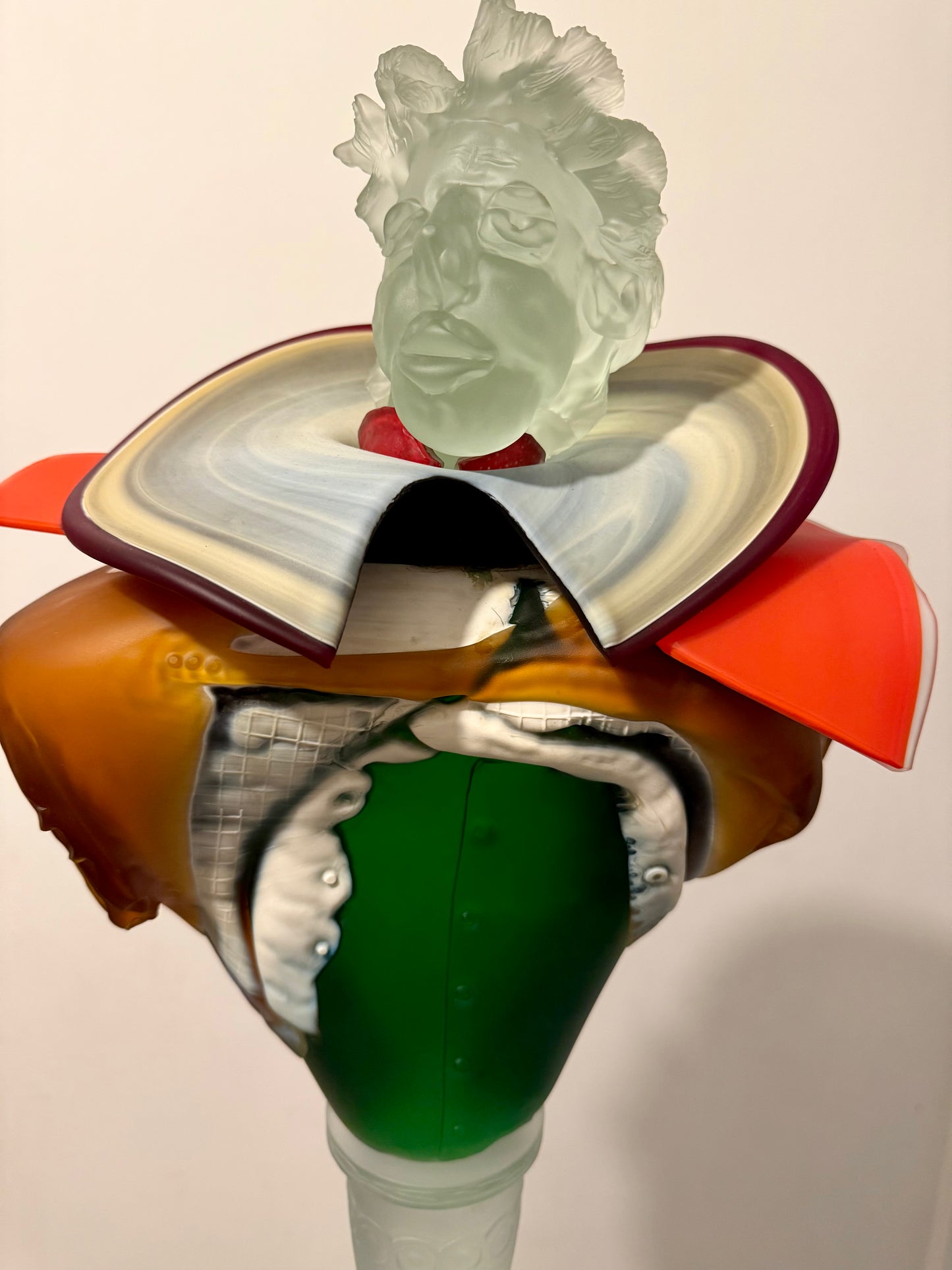 Glass Portrait – Hand-Crafted Gas Sculpture (10.55 kg)